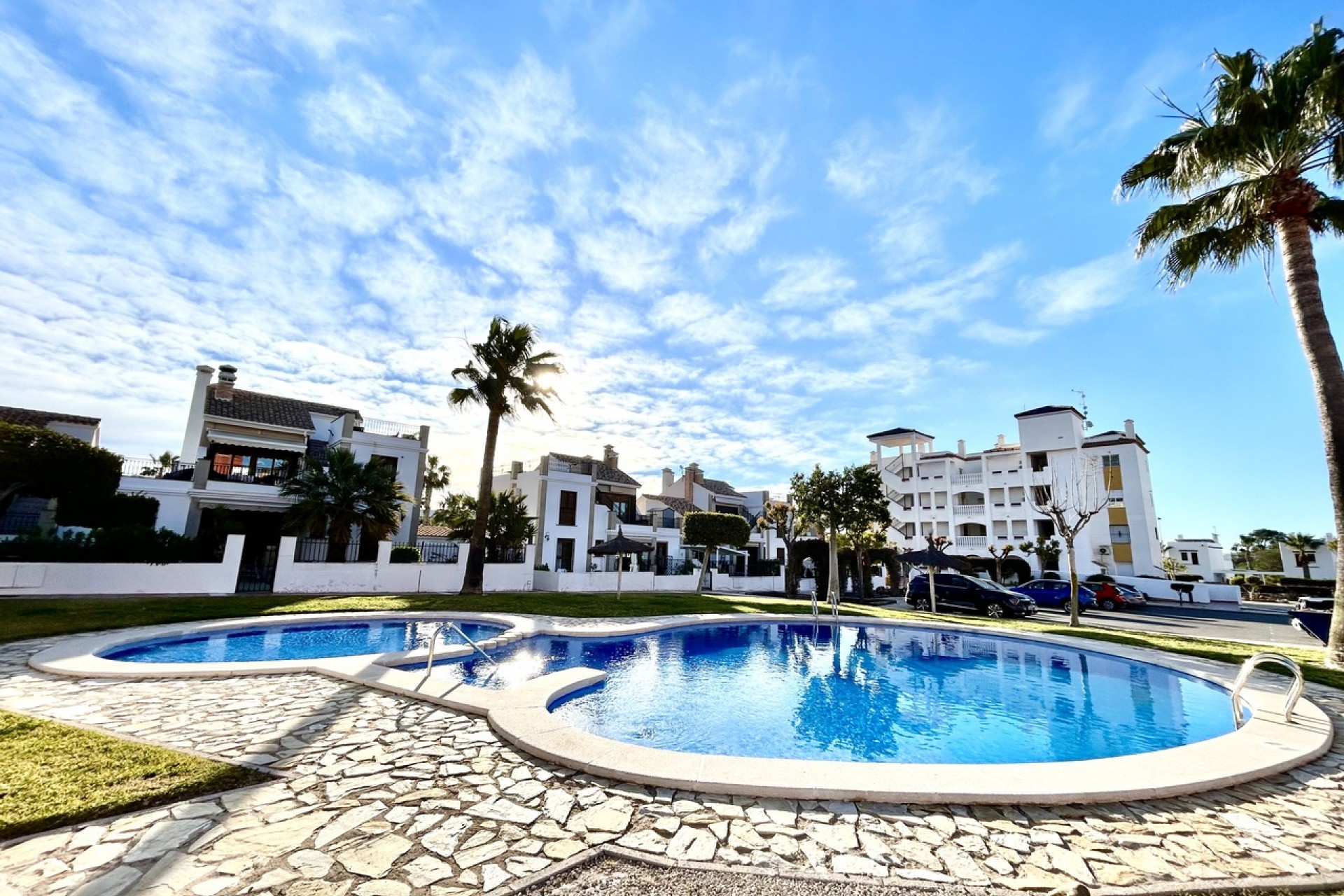 Resale - Apartment -
Villamartin - Costa Blanca
