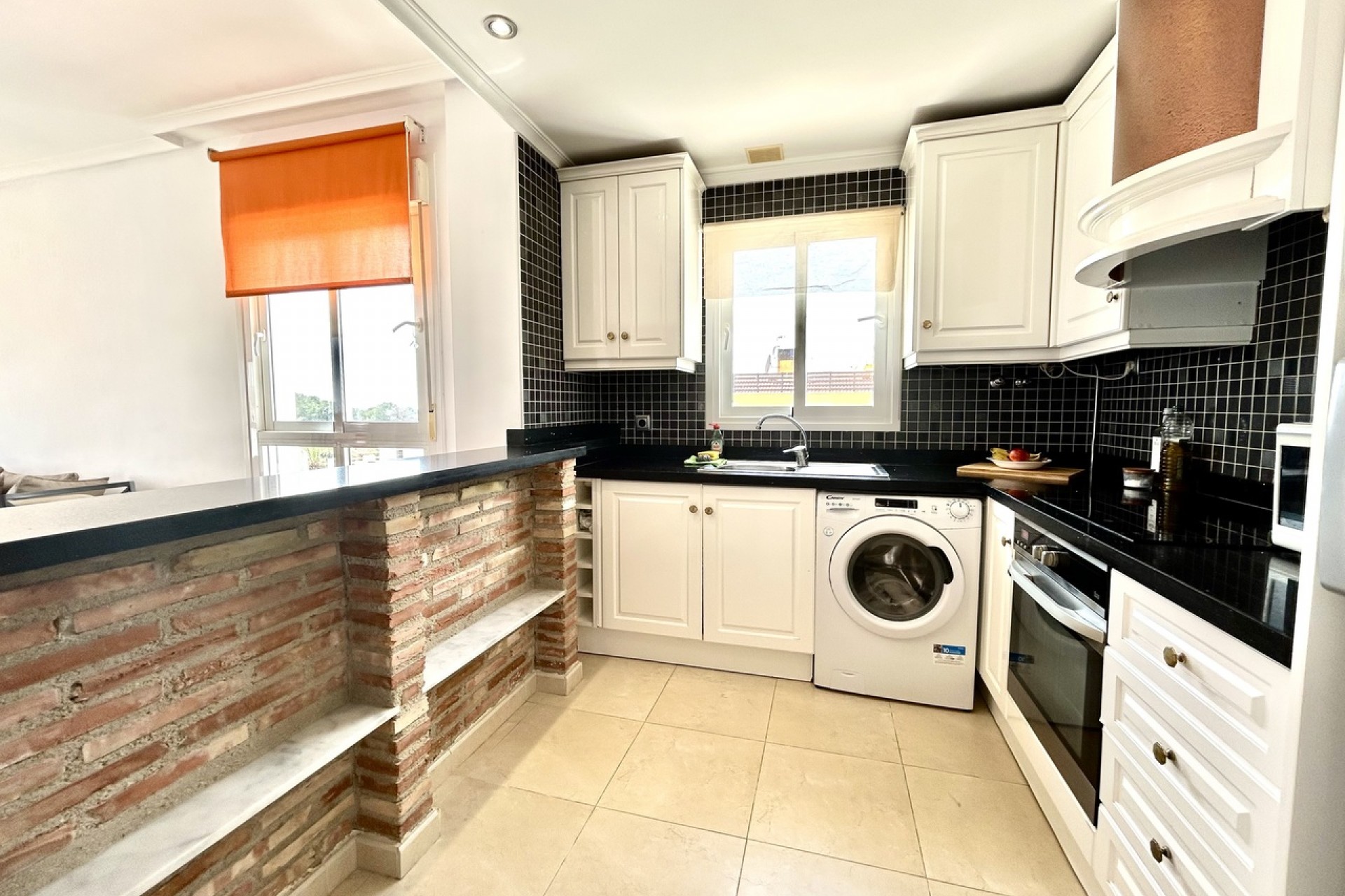 Resale - Apartment -
Villamartin - Costa Blanca