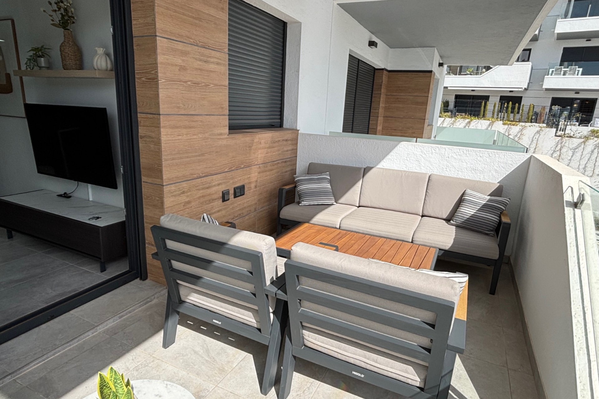 Resale - Apartment -
Villamartin - Costa Blanca