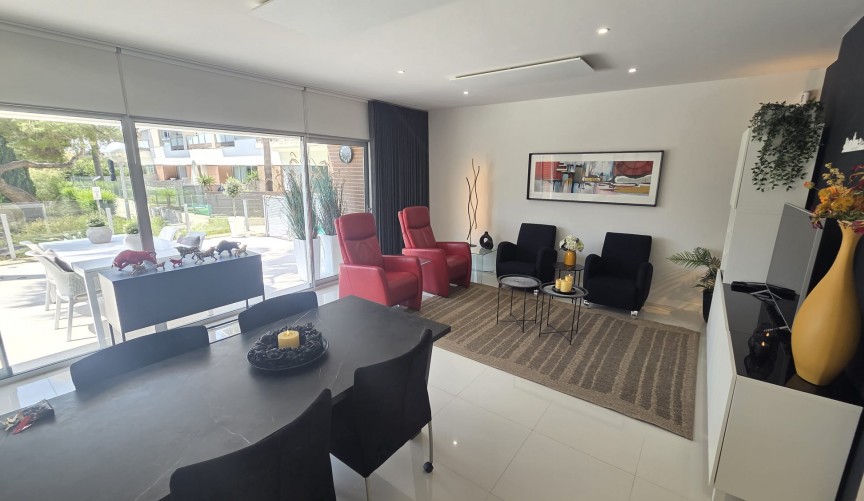 Resale - Apartment -
Villamartin - Costa Blanca