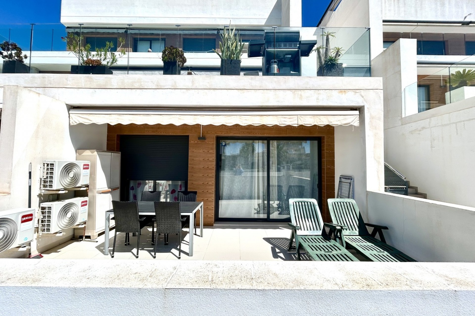 Resale - Apartment -
Villamartin - Costa Blanca