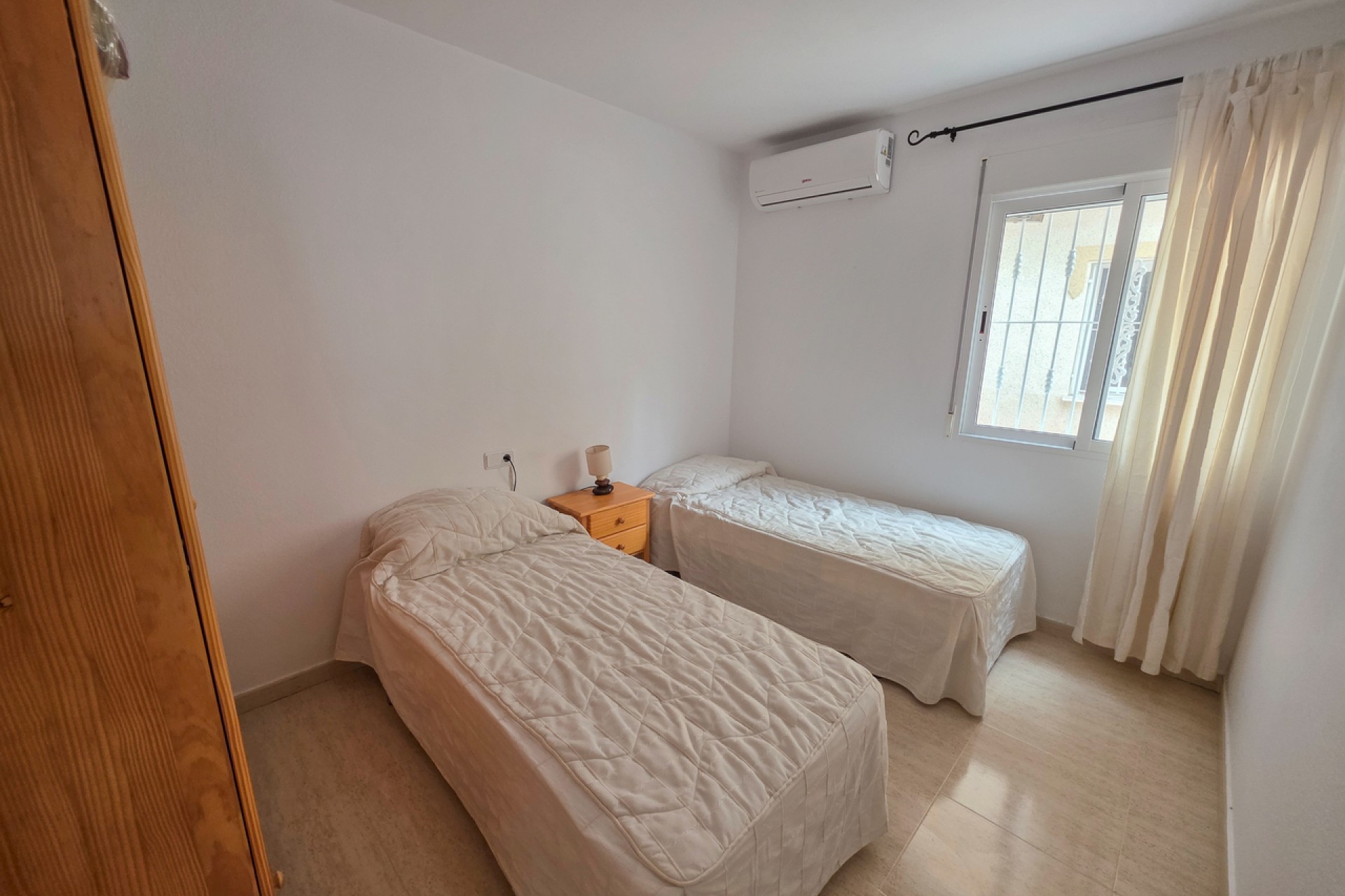 Resale - Apartment -
Villamartin - Costa Blanca