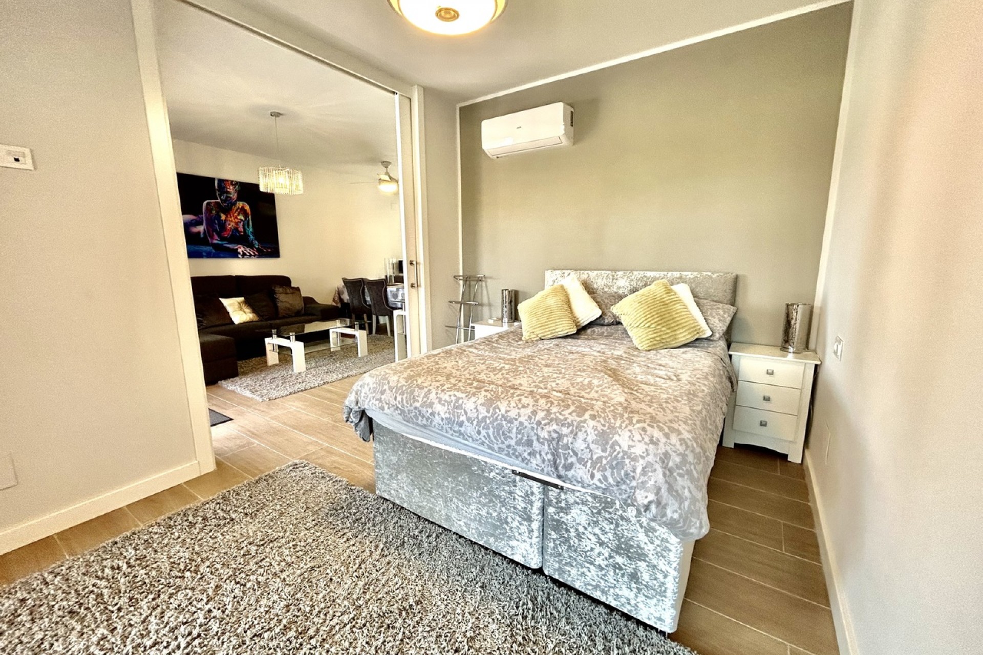 Resale - Apartment -
Villamartin - Costa Blanca
