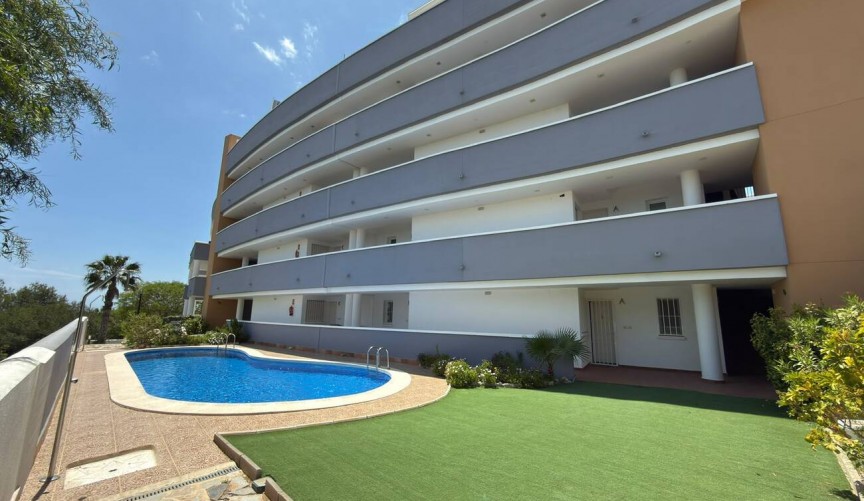 Resale - Apartment -
Villamartin - Costa Blanca