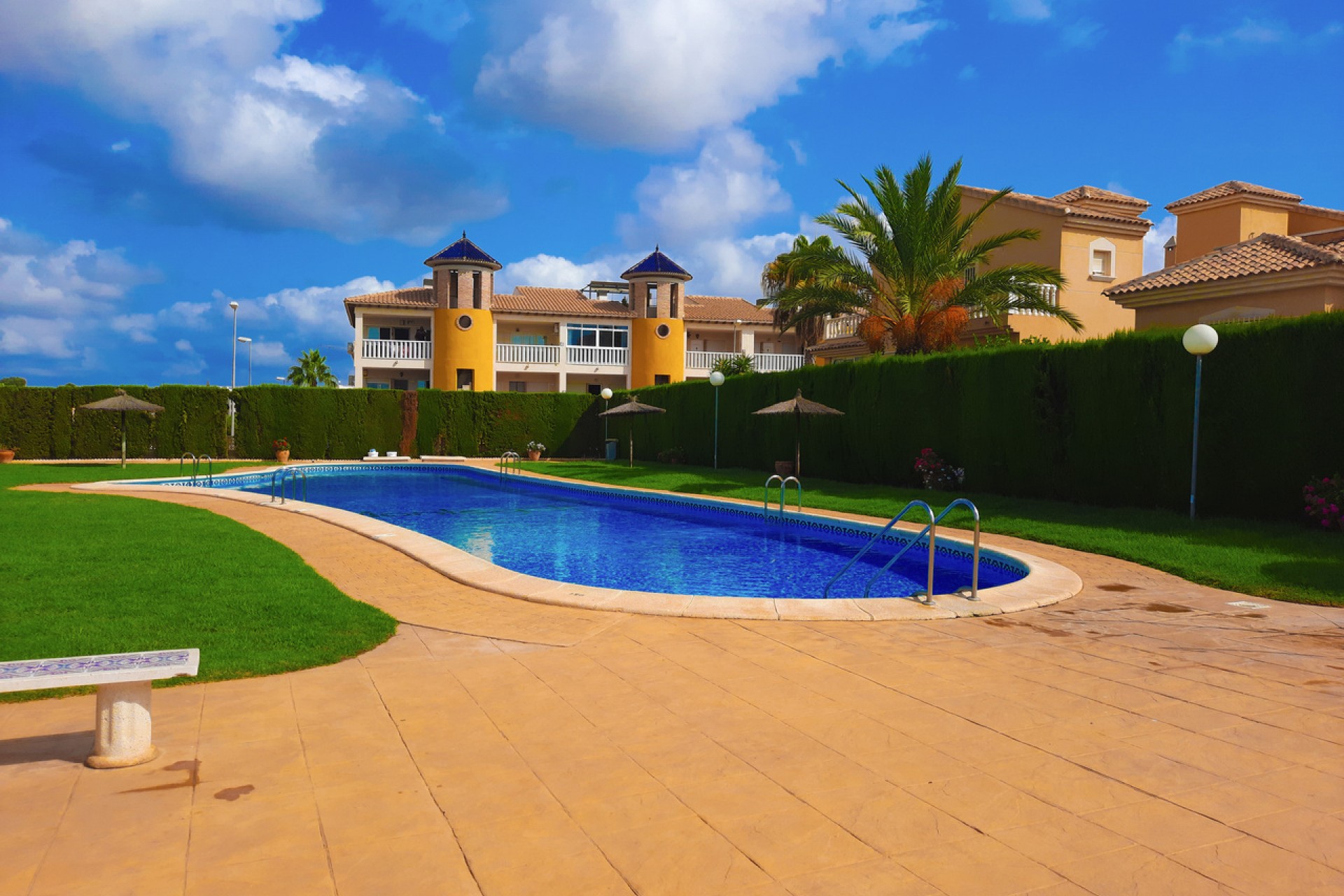 Resale - Apartment -
Villamartin - Costa Blanca