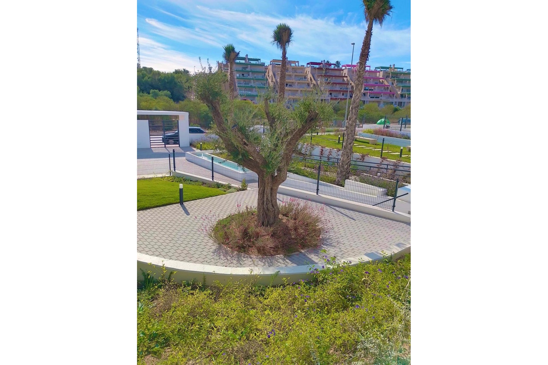 Resale - Apartment -
Villamartin - Costa Blanca