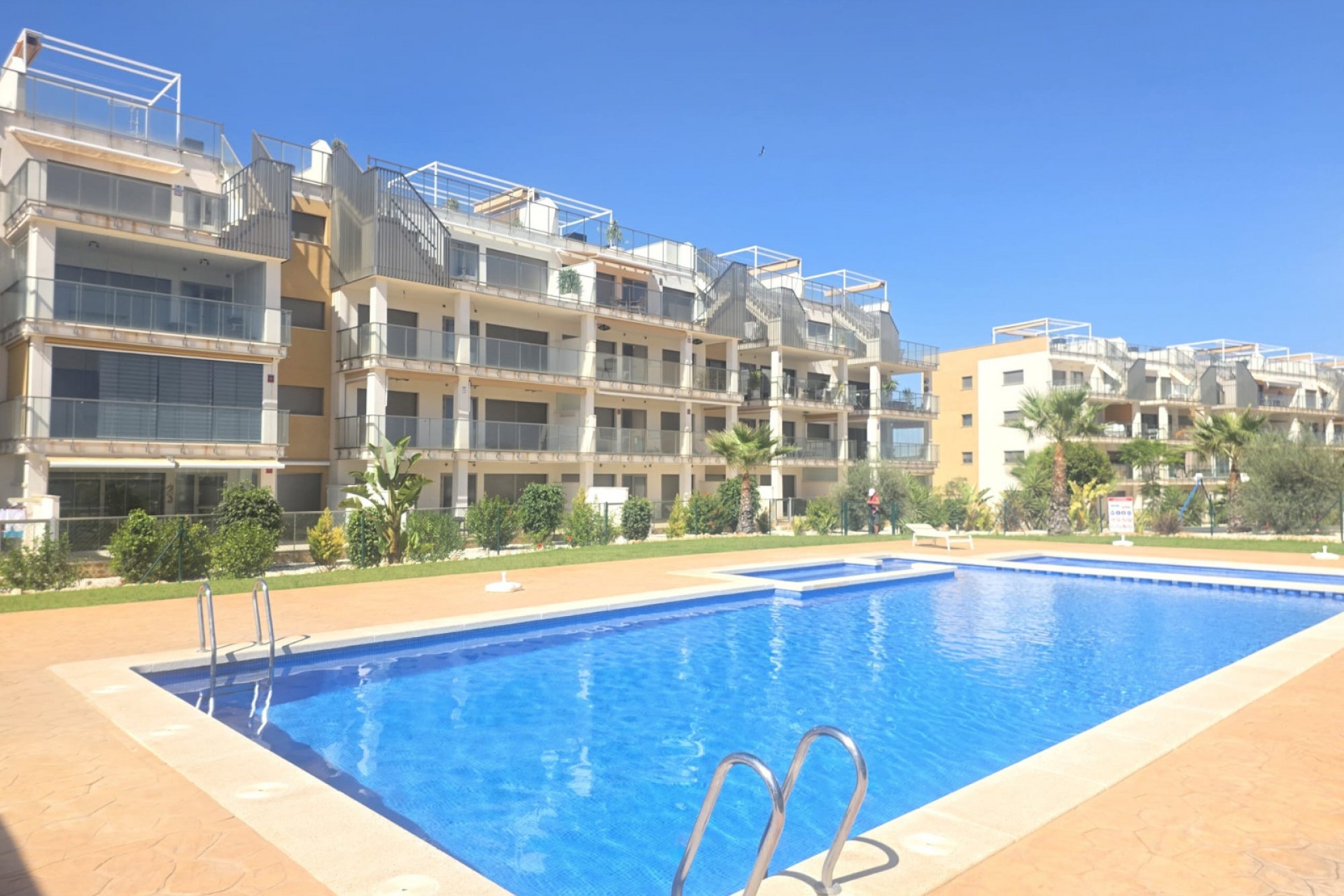 Resale - Apartment -
Villamartin - Costa Blanca