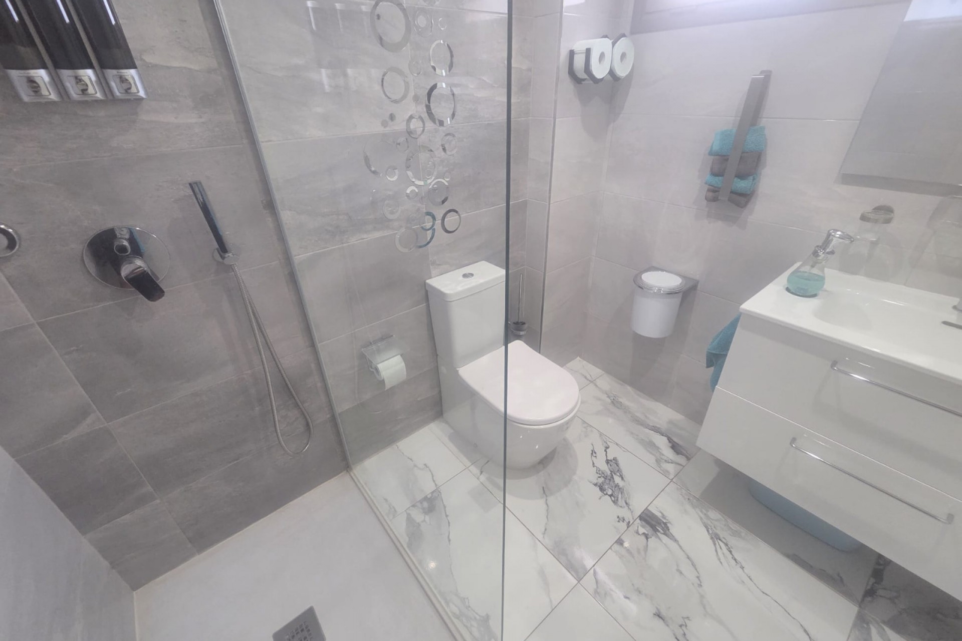 Resale - Apartment -
Villamartin - Costa Blanca