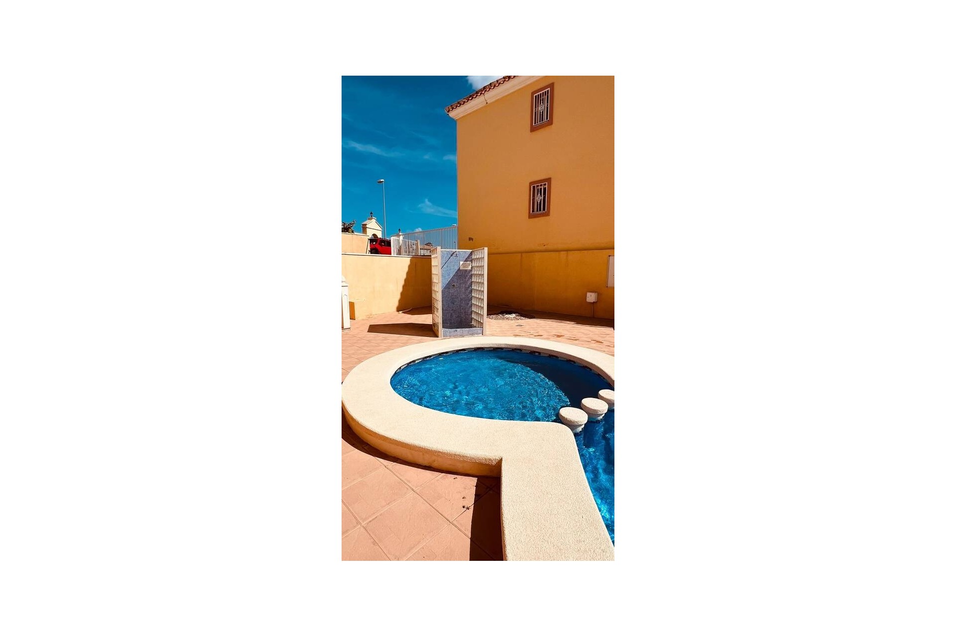 Resale - Apartment -
Villamartin - Costa Blanca