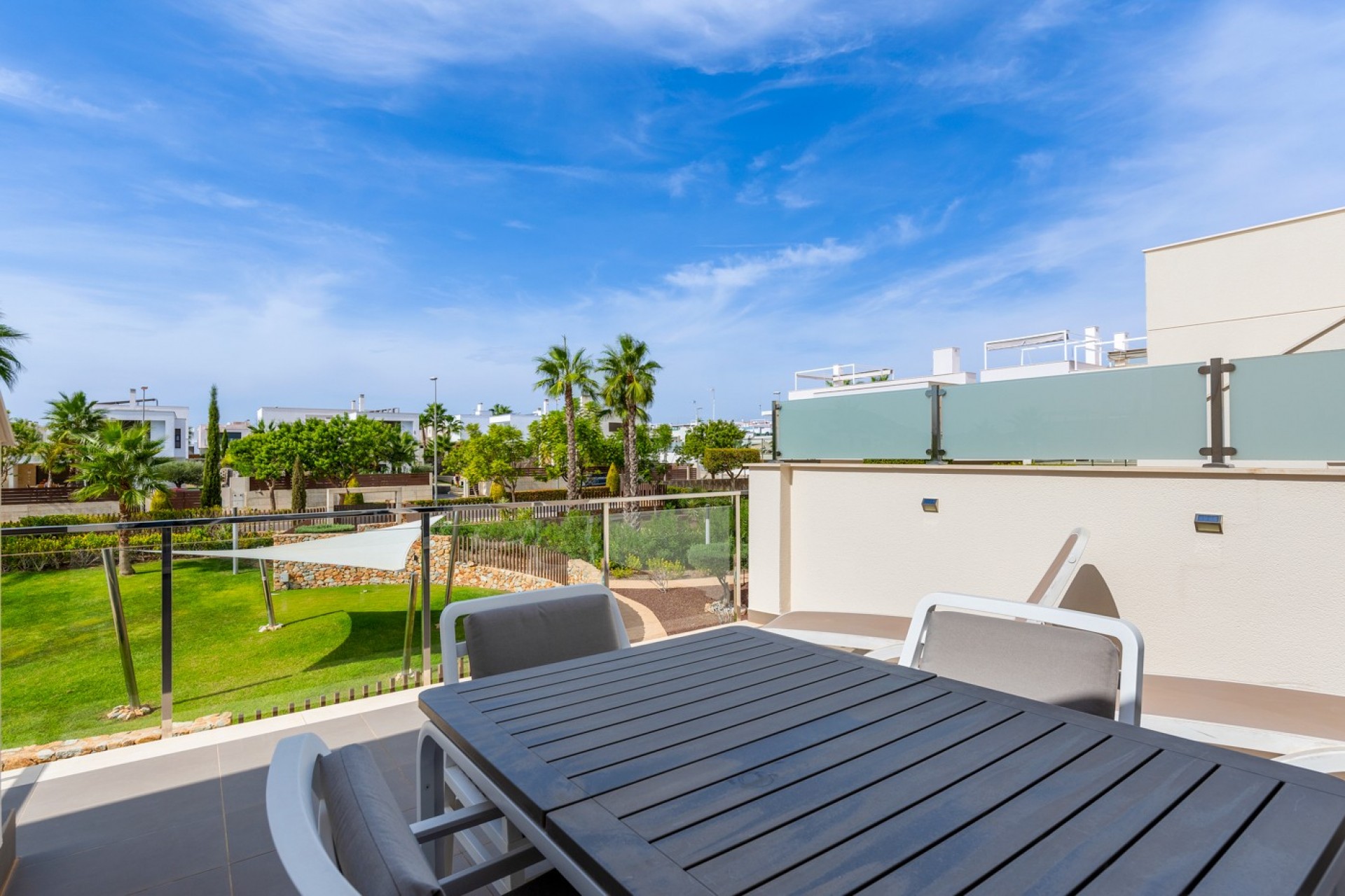 Resale - Apartment -
Vistabella Golf Entre Naranjos - Inland