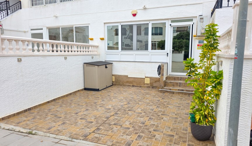 Resale - Apartment -
Vistabella Golf Entre Naranjos - Inland