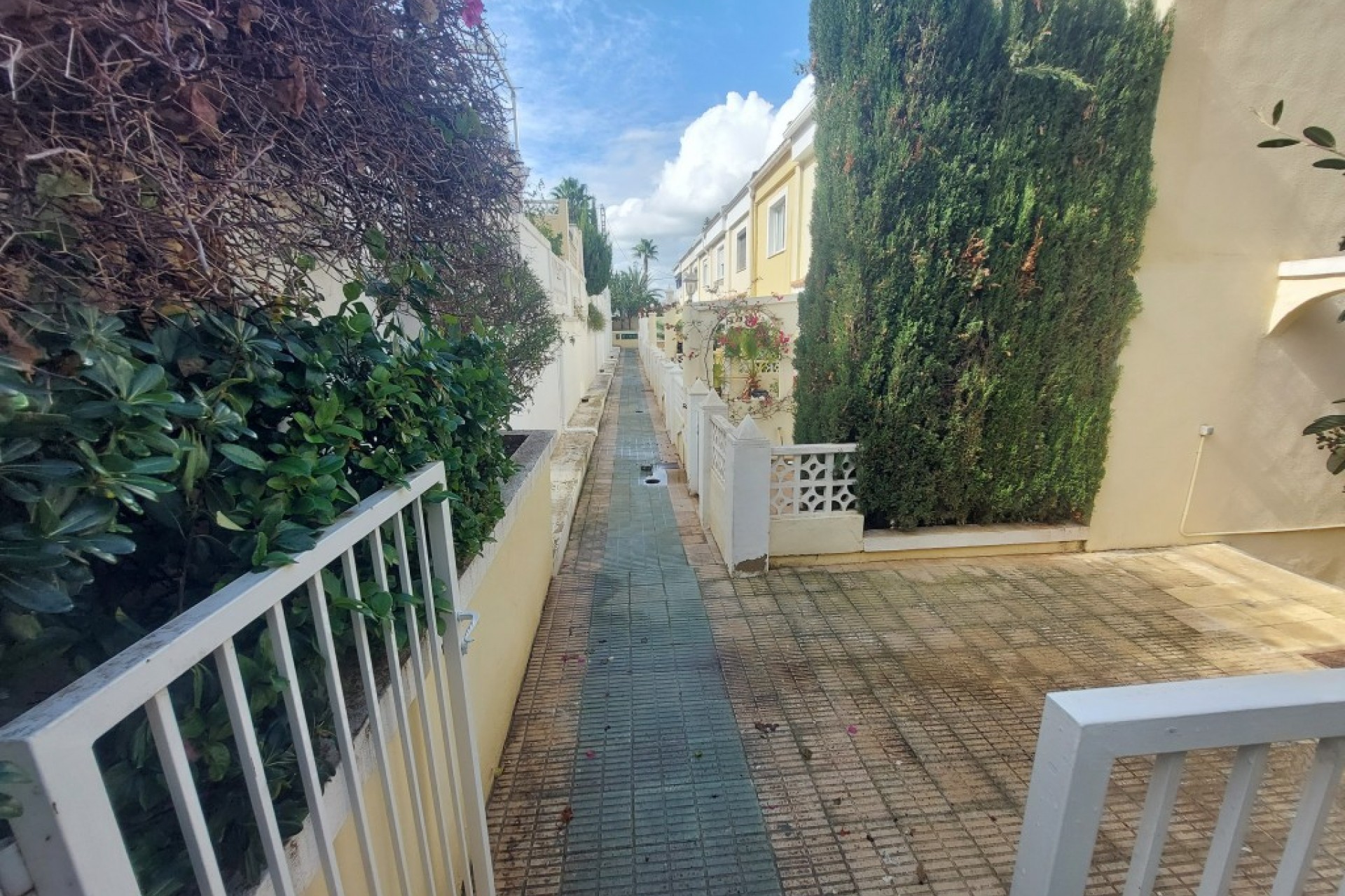 Resale - Bungalow -
Albir - Costa Blanca