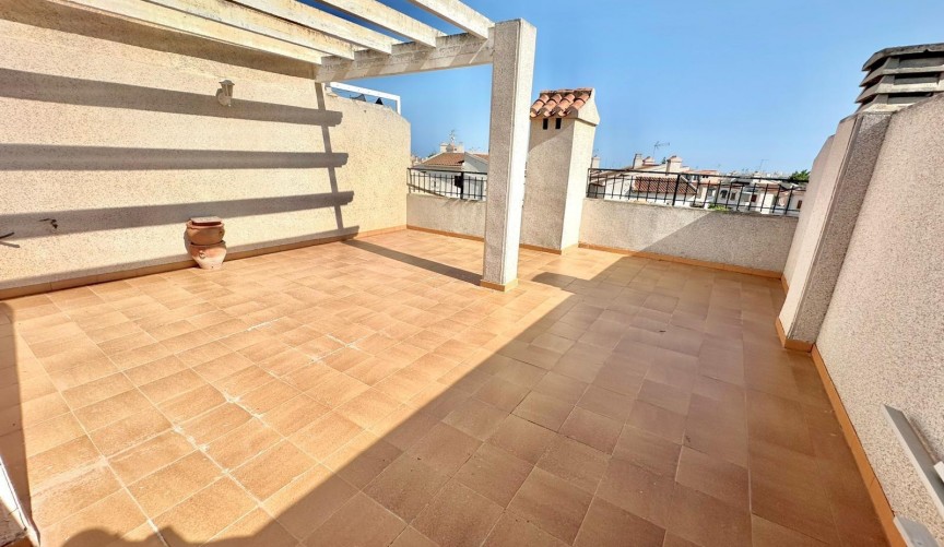 Resale - Bungalow -
Guardamar del Segura - El Moncayo