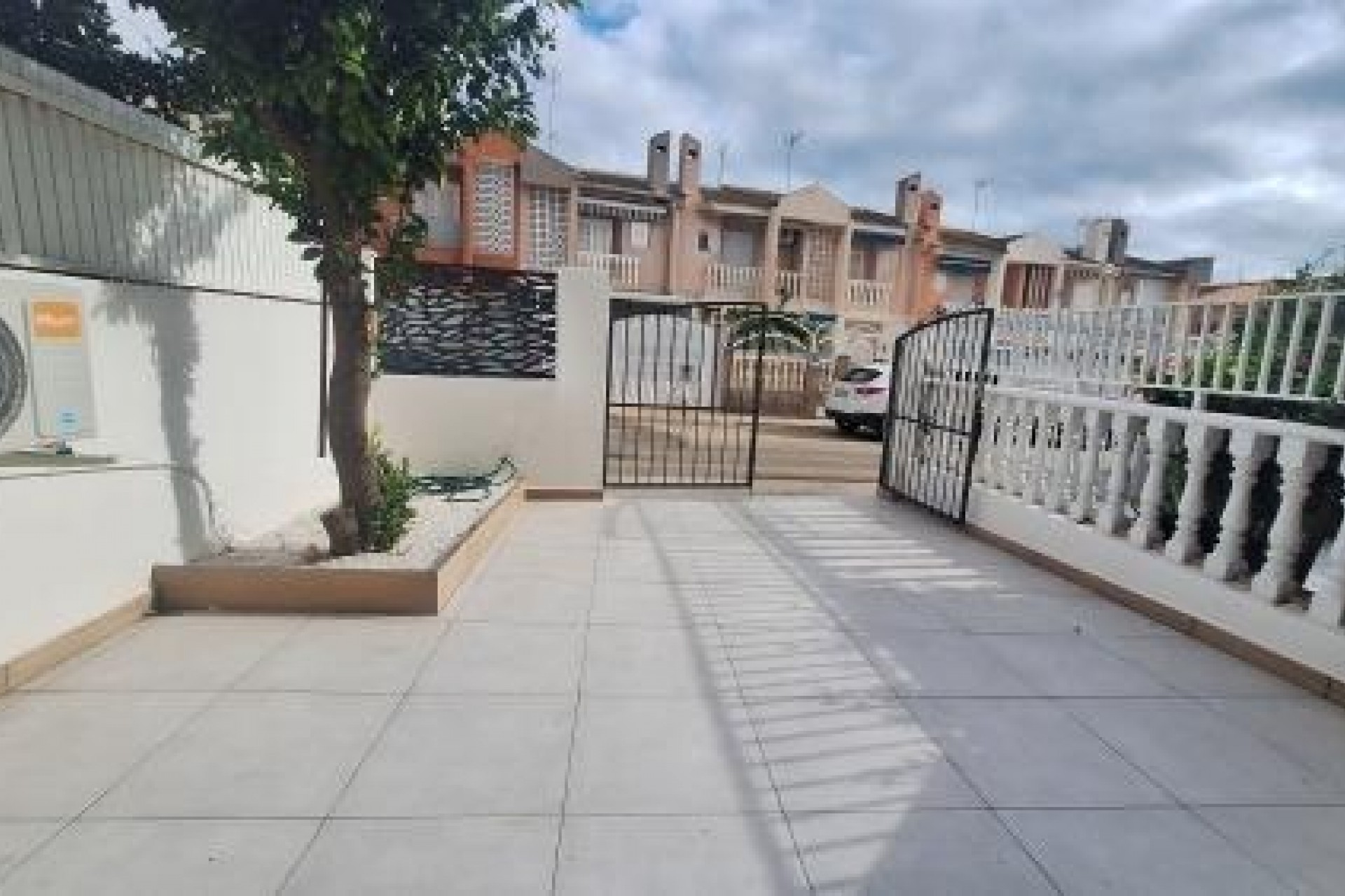 Resale - Bungalow -
Lo Pagan - Villananitos