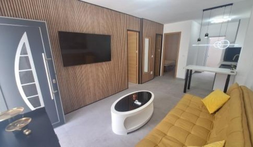 Resale - Bungalow -
Lo Pagan - Villananitos