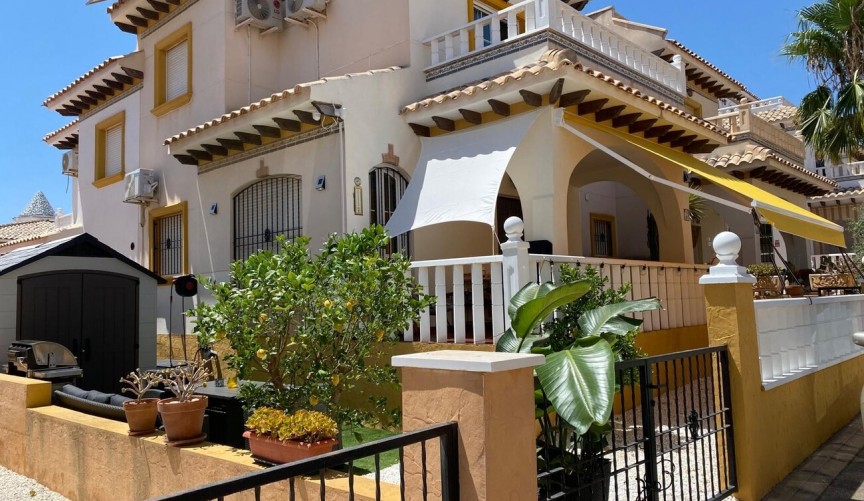 Resale - Bungalow -
Lomas de Caboroig - Costa Blanca
