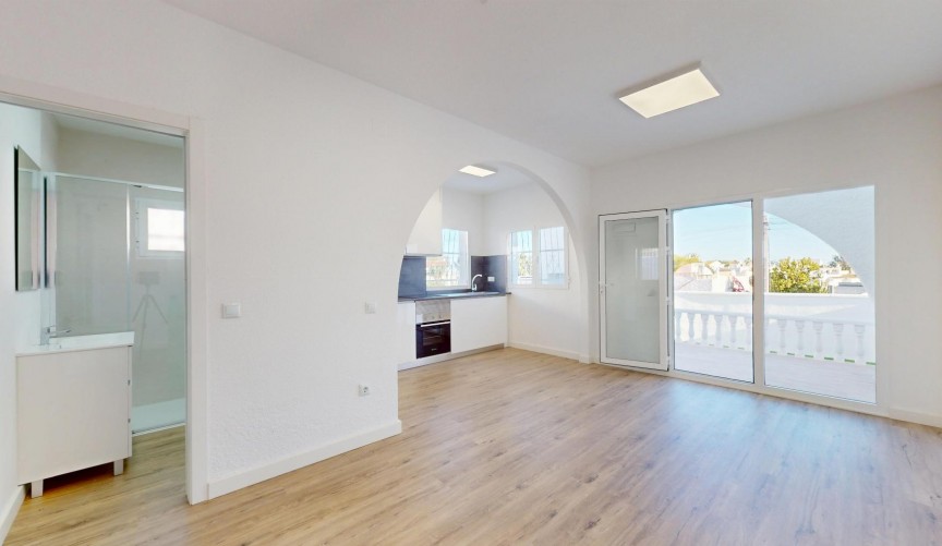 Resale - Bungalow -
Orihuela Costa - Costa Blanca