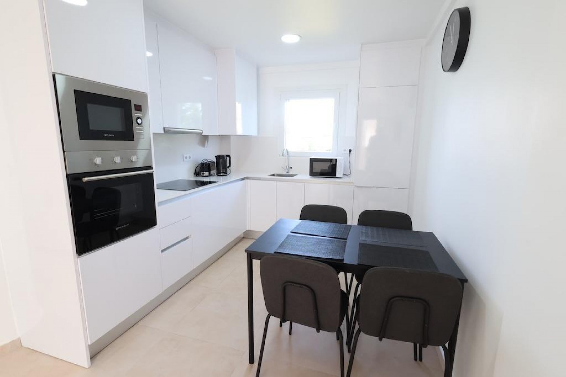 Resale - Bungalow -
Orihuela Costa - Costa Blanca