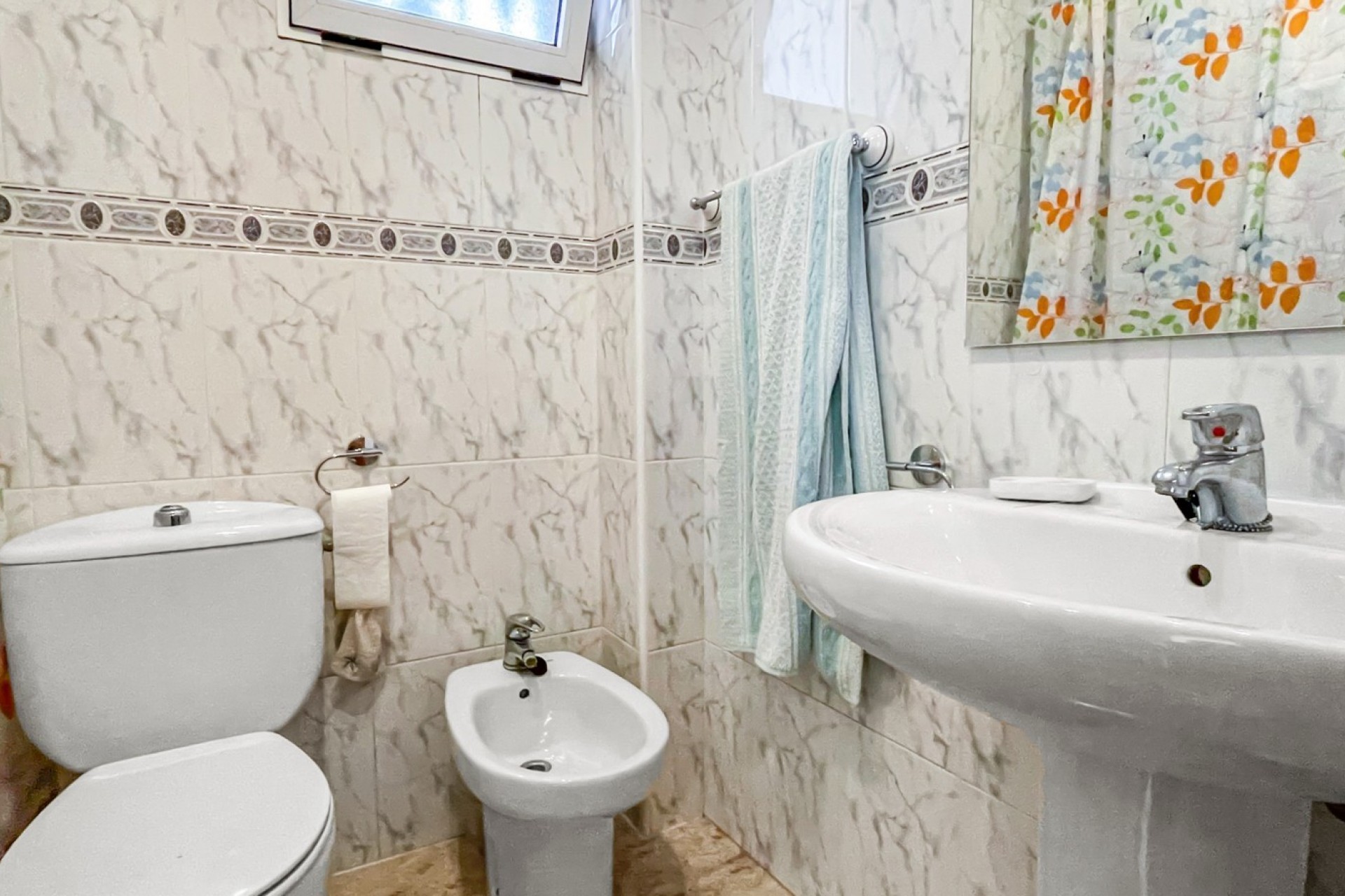 Resale - Bungalow -
Orihuela Costa - Costa Blanca
