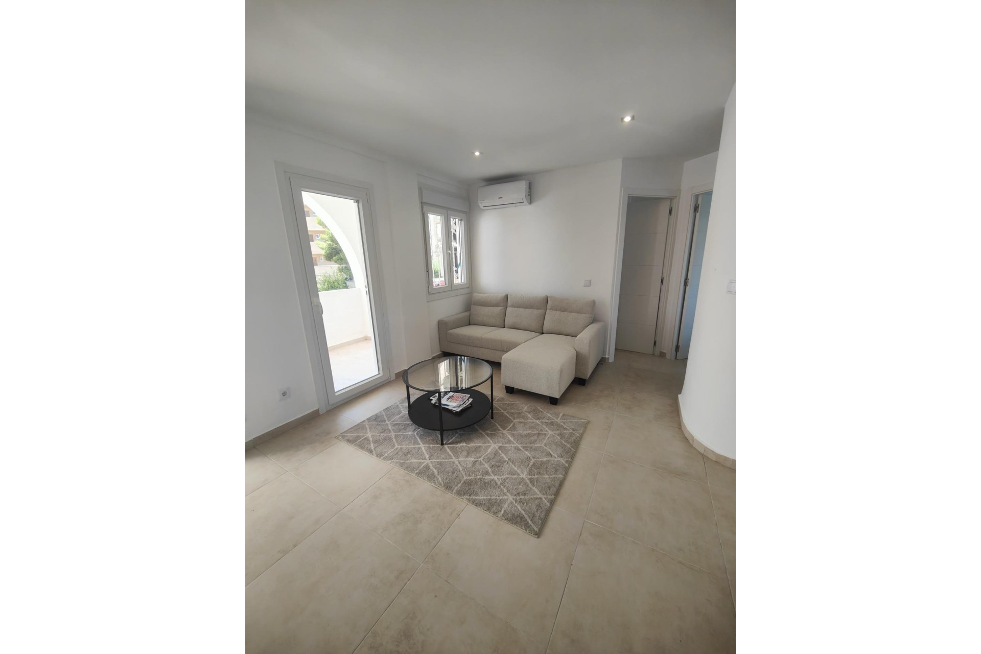 Resale - Bungalow -
Orihuela Costa - La Zenia