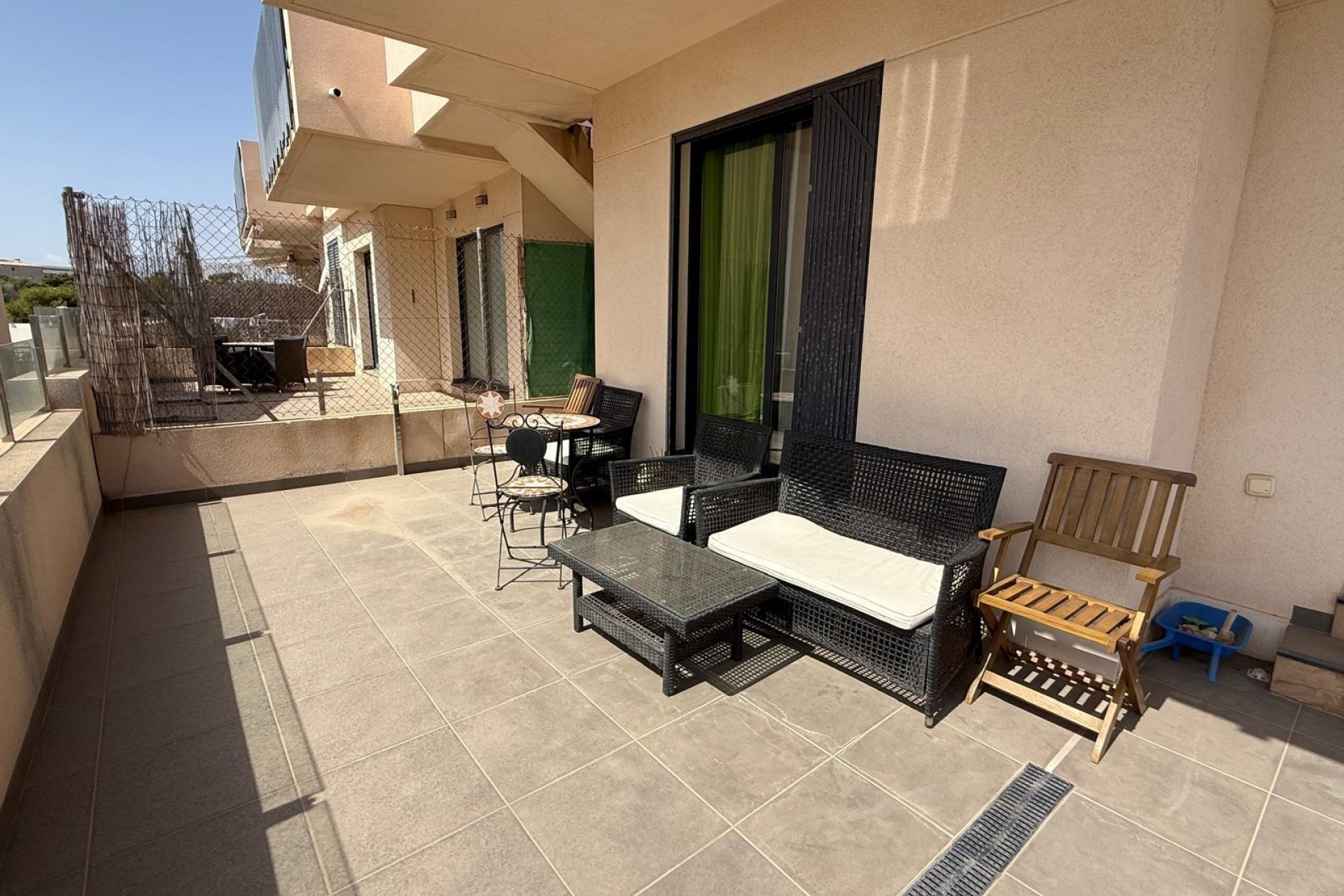 Resale - Bungalow -
Orihuela Costa - La Zenia