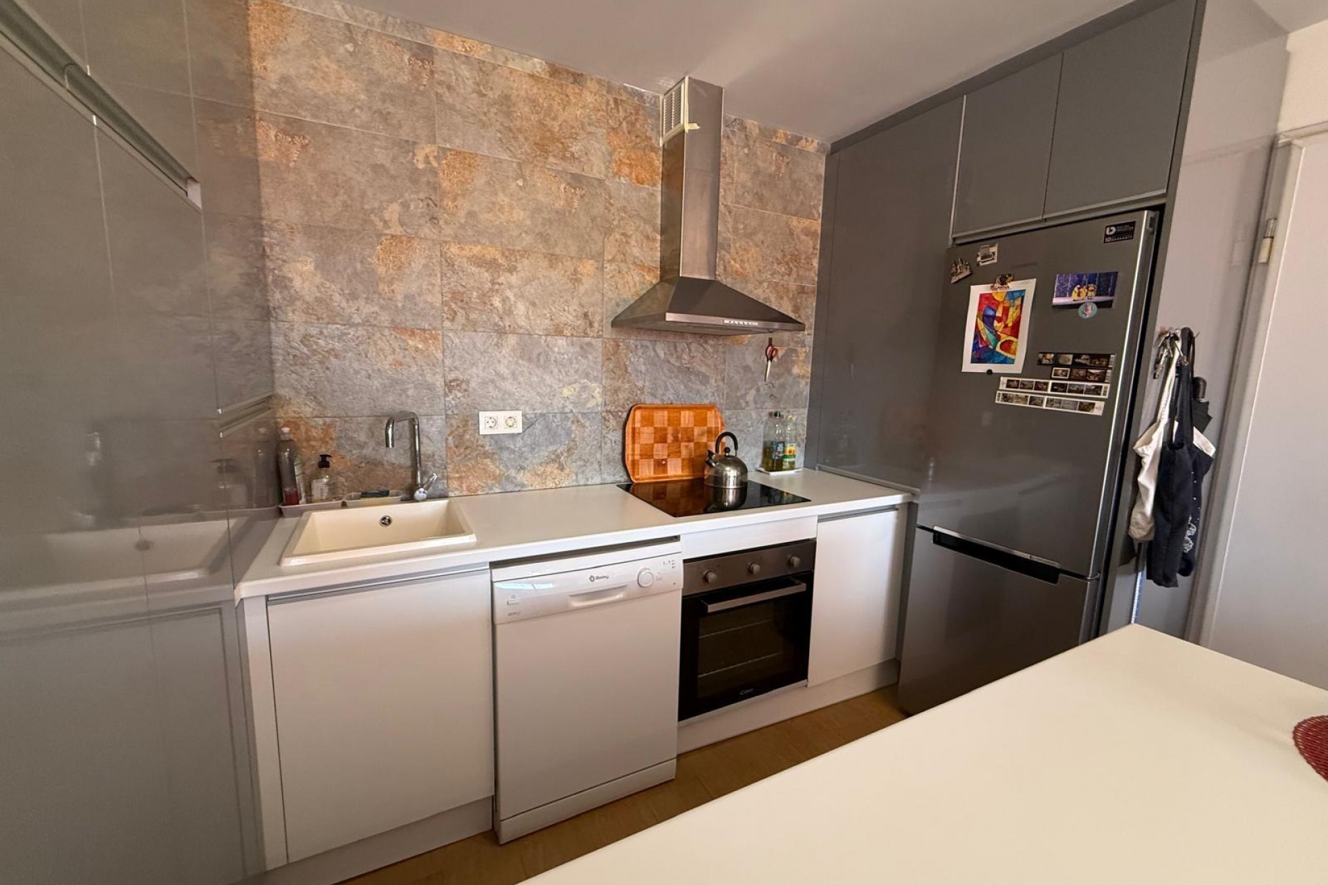 Resale - Bungalow -
Orihuela Costa - La Zenia