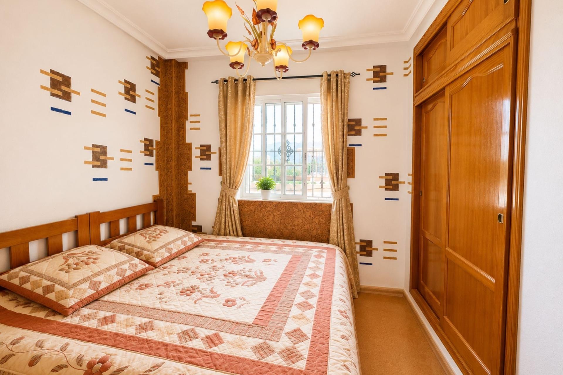Resale - Bungalow -
Orihuela Costa - Lomas de Cabo Roig