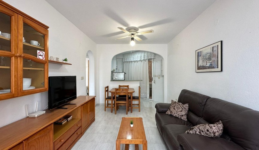 Resale - Bungalow -
Orihuela Costa - Los Almendros-la Florida