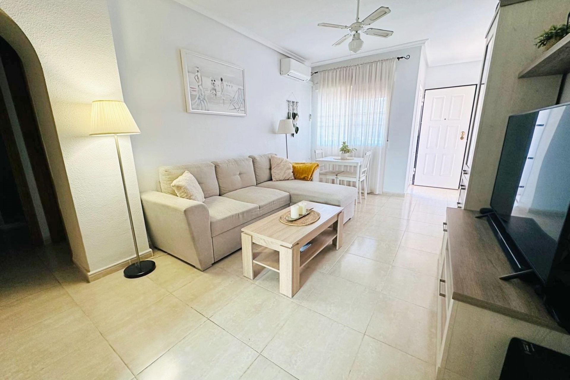Resale - Bungalow -
Orihuela Costa - Los Altos