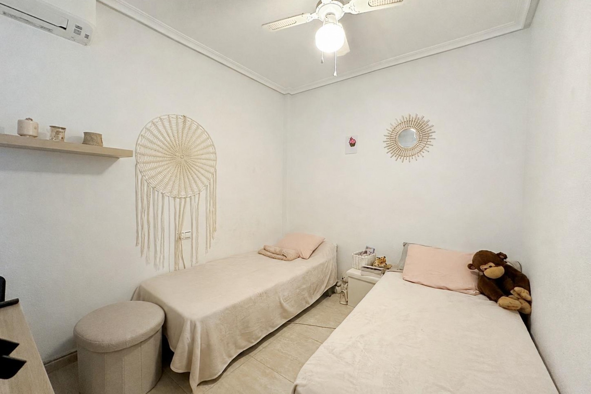 Resale - Bungalow -
Orihuela Costa - Los Altos