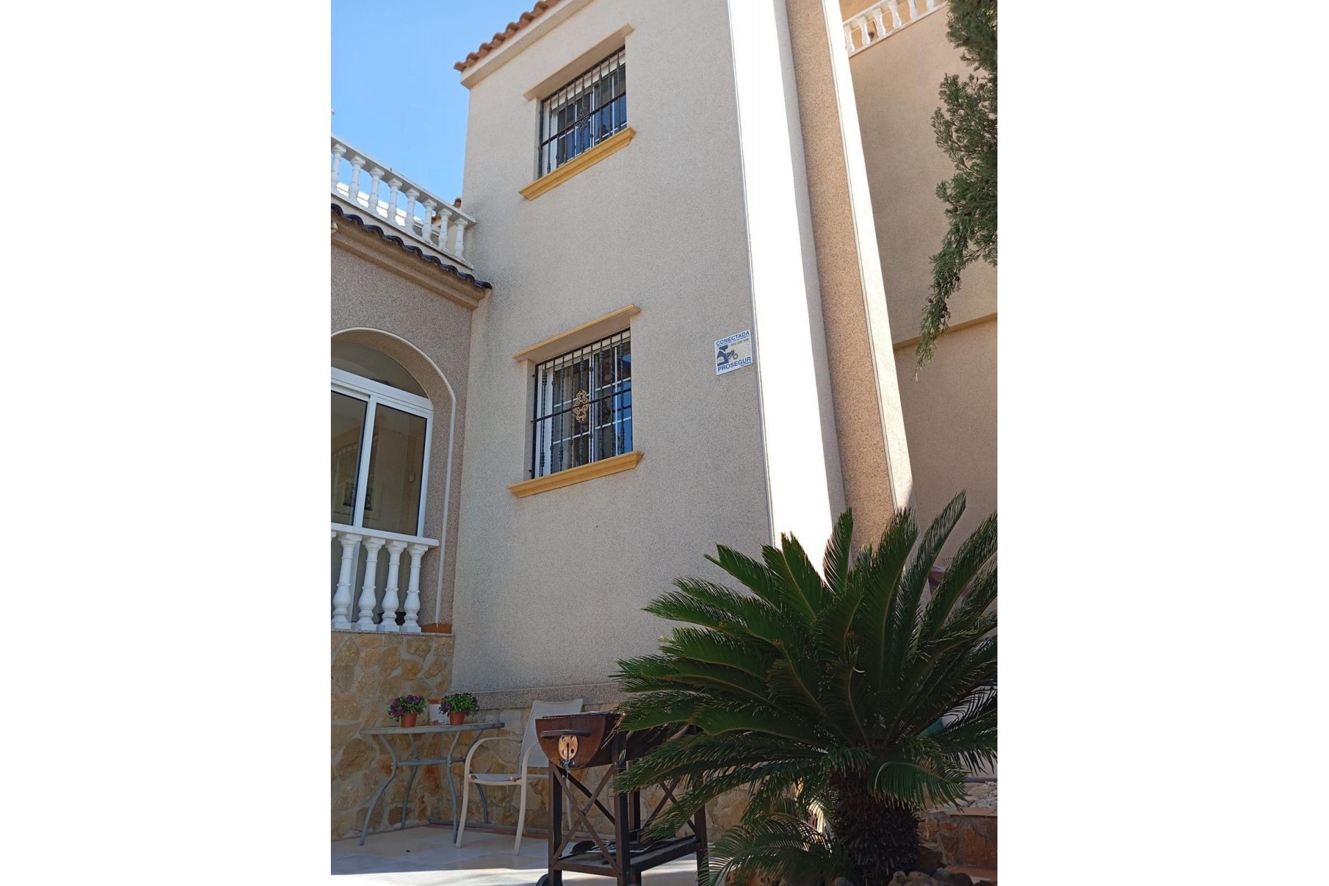 Resale - Bungalow -
Orihuela Costa - PAU 26