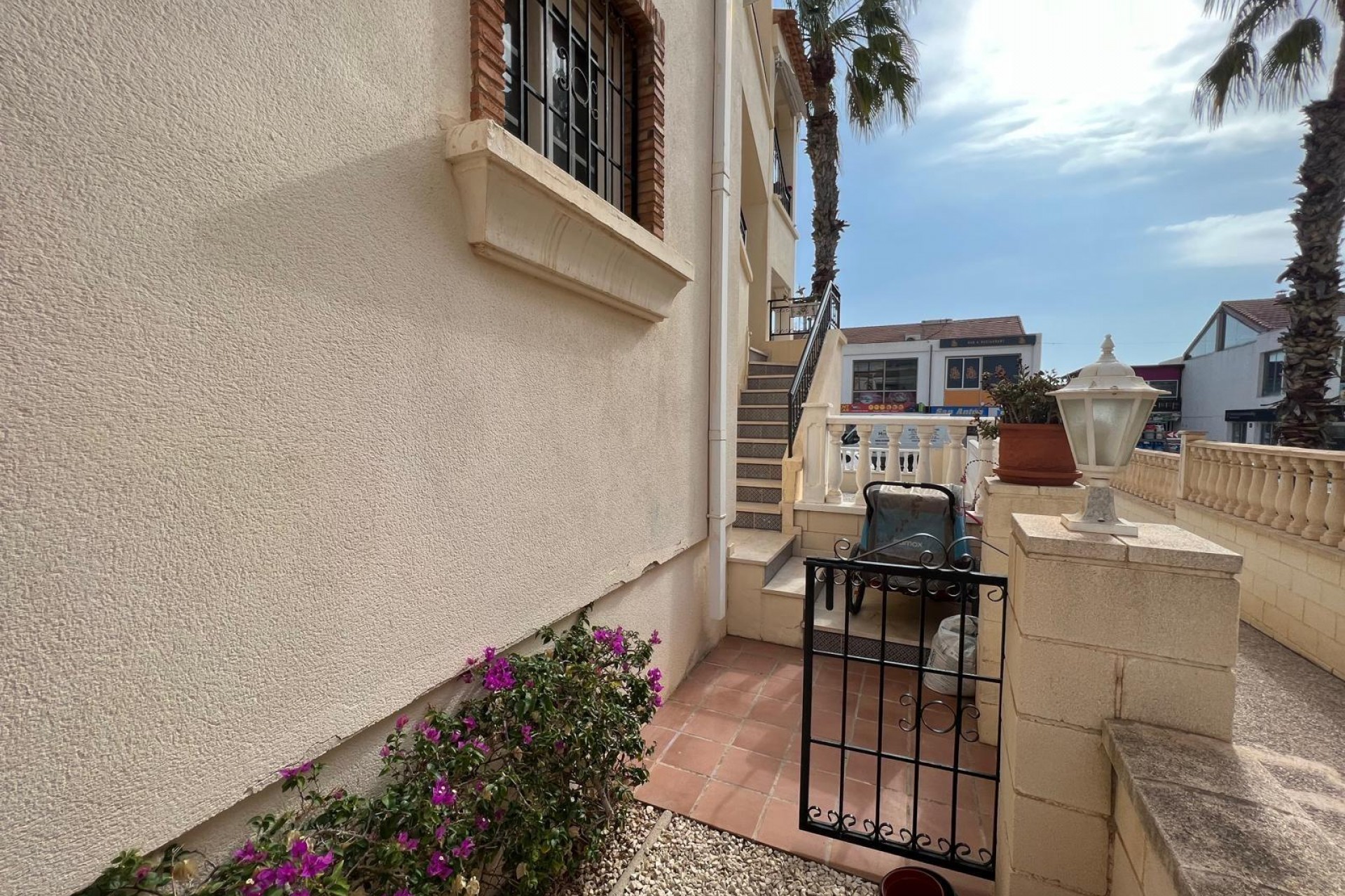 Resale - Bungalow -
Orihuela Costa - Playa Flamenca