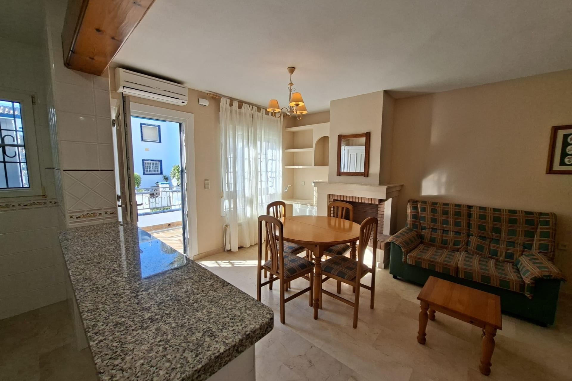 Resale - Bungalow -
Orihuela Costa - Villamartín-las Filipinas