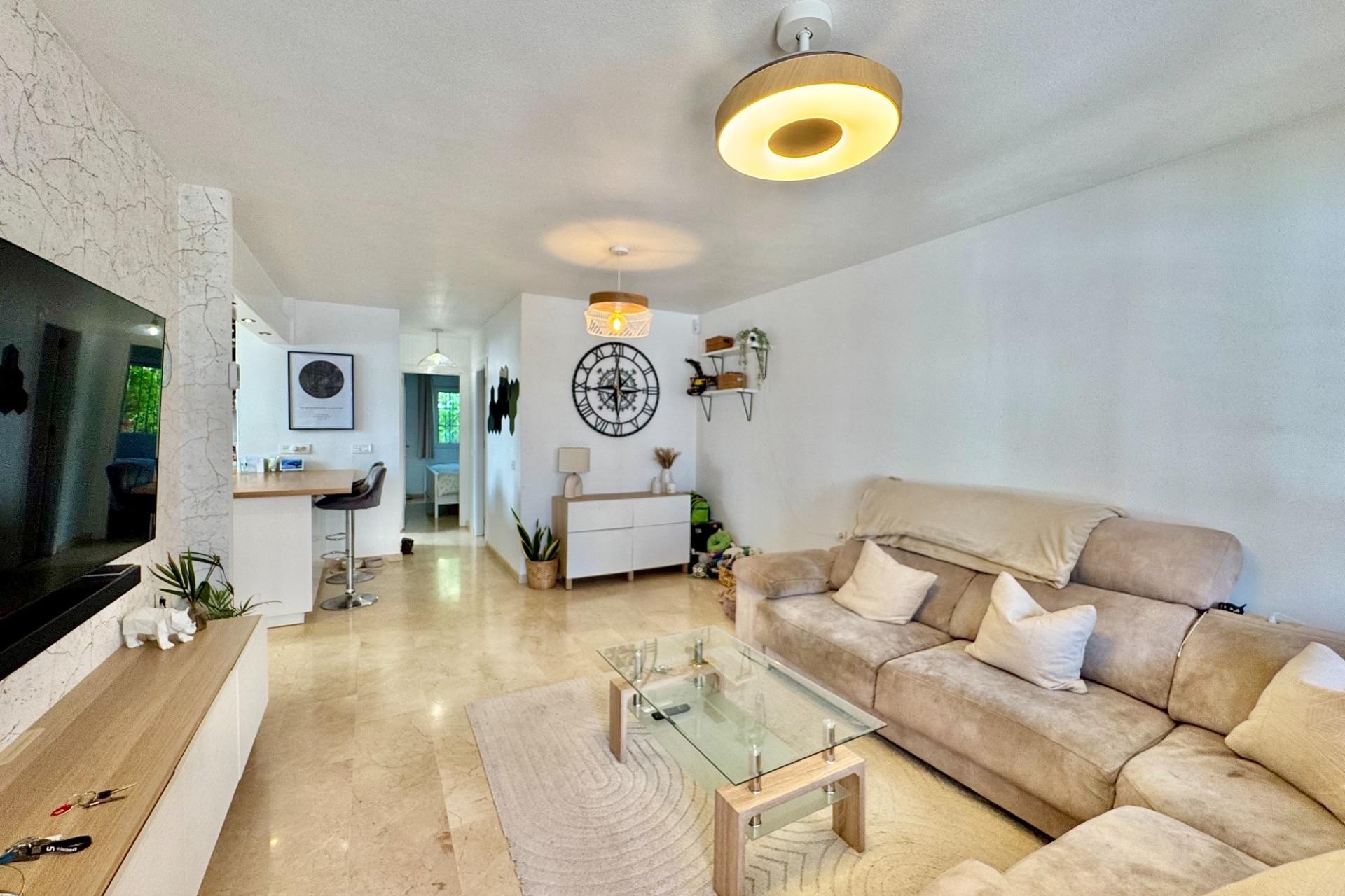 Resale - Bungalow -
Orihuela Costa - Villamartín-las Filipinas
