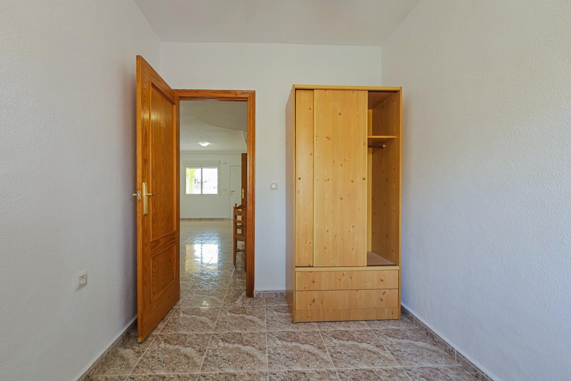 Resale - Bungalow -
Orihuela - Inland