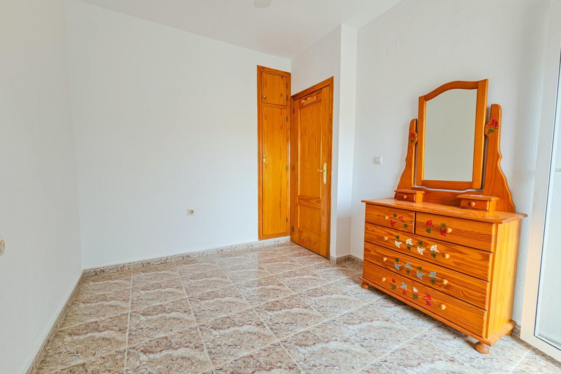 Resale - Bungalow -
Orihuela - Inland