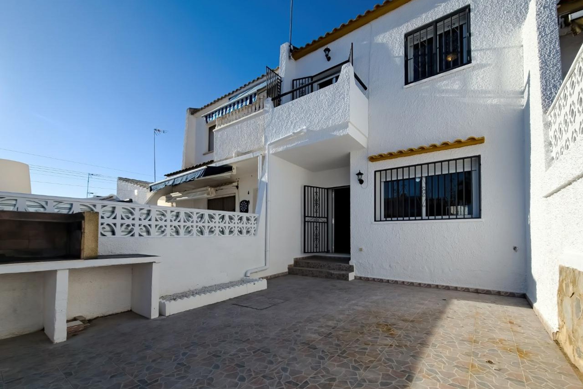 Resale - Bungalow -
Orihuela - Inland