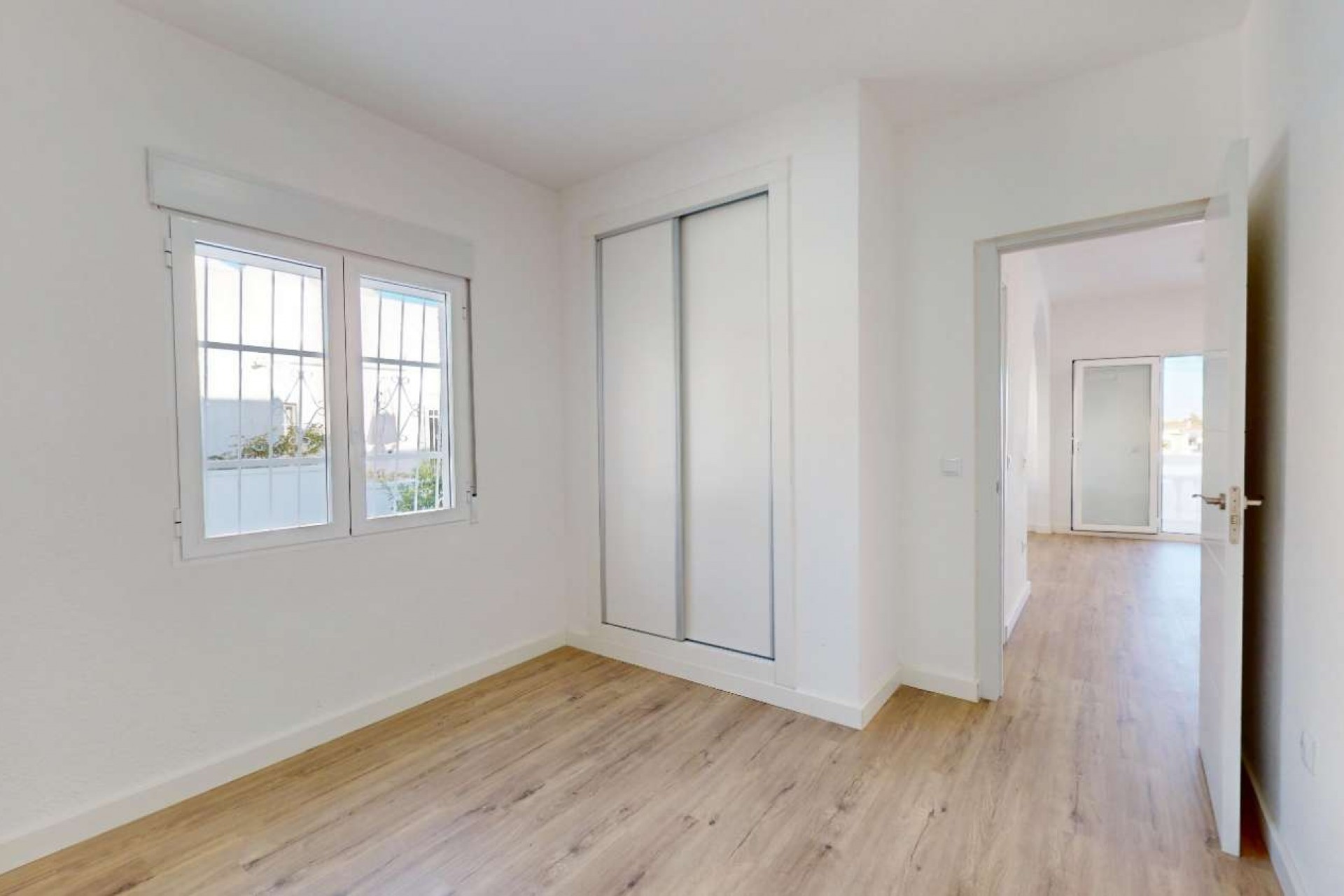 Resale - Bungalow -
Orihuela - Inland