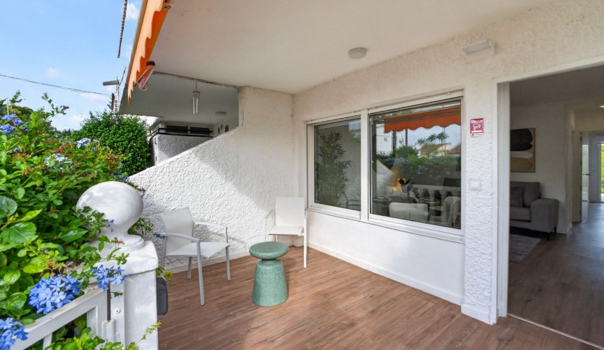 Resale - Bungalow -
Orihuela - Inland
