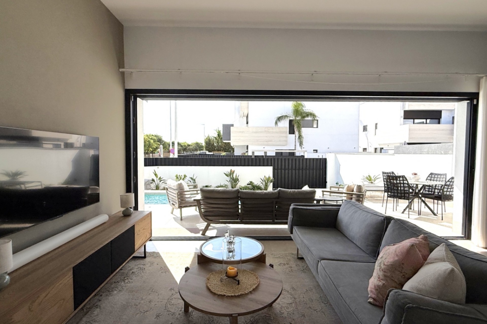 Resale - Bungalow -
Pilar de la Horadada - Costa Blanca