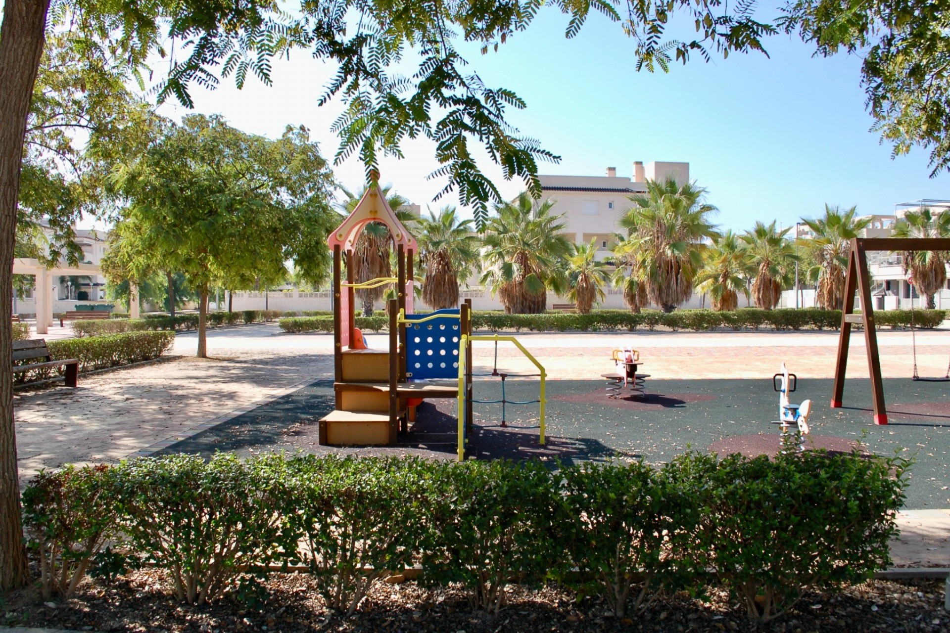 Resale - Bungalow -
Pilar de la Horadada - Costa Blanca