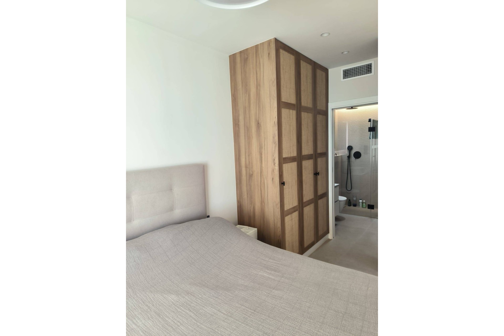 Resale - Bungalow -
Pilar de la Horadada - El Mojón