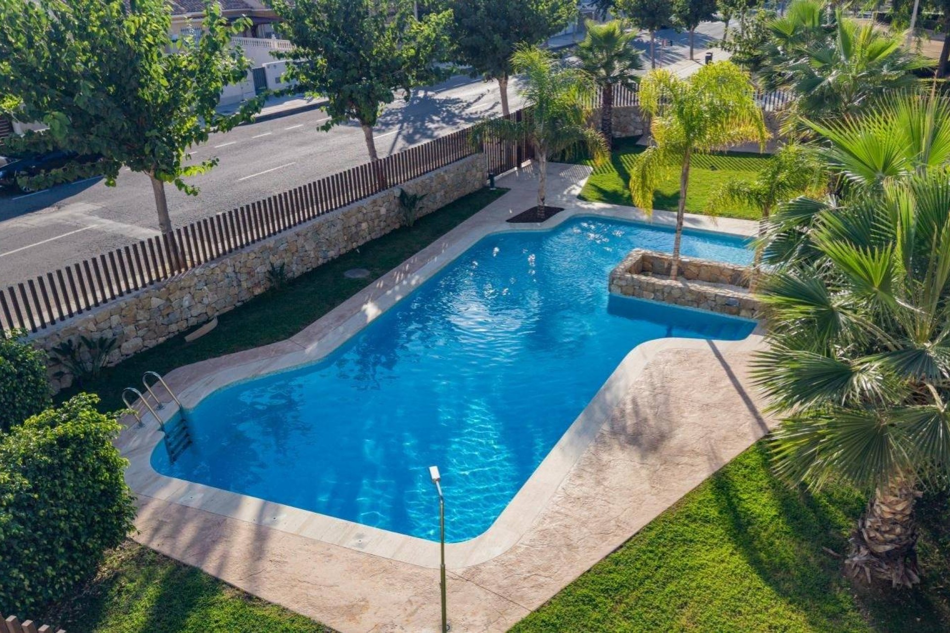 Resale - Bungalow -
Pilar de la Horadada - La Torre De La Horadada