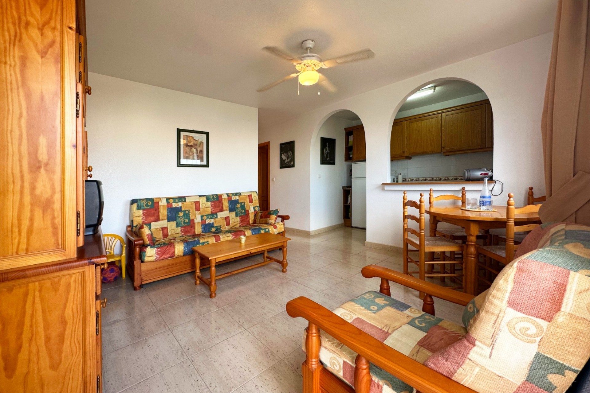 Resale - Bungalow -
San Miguel de Salinas - Inland