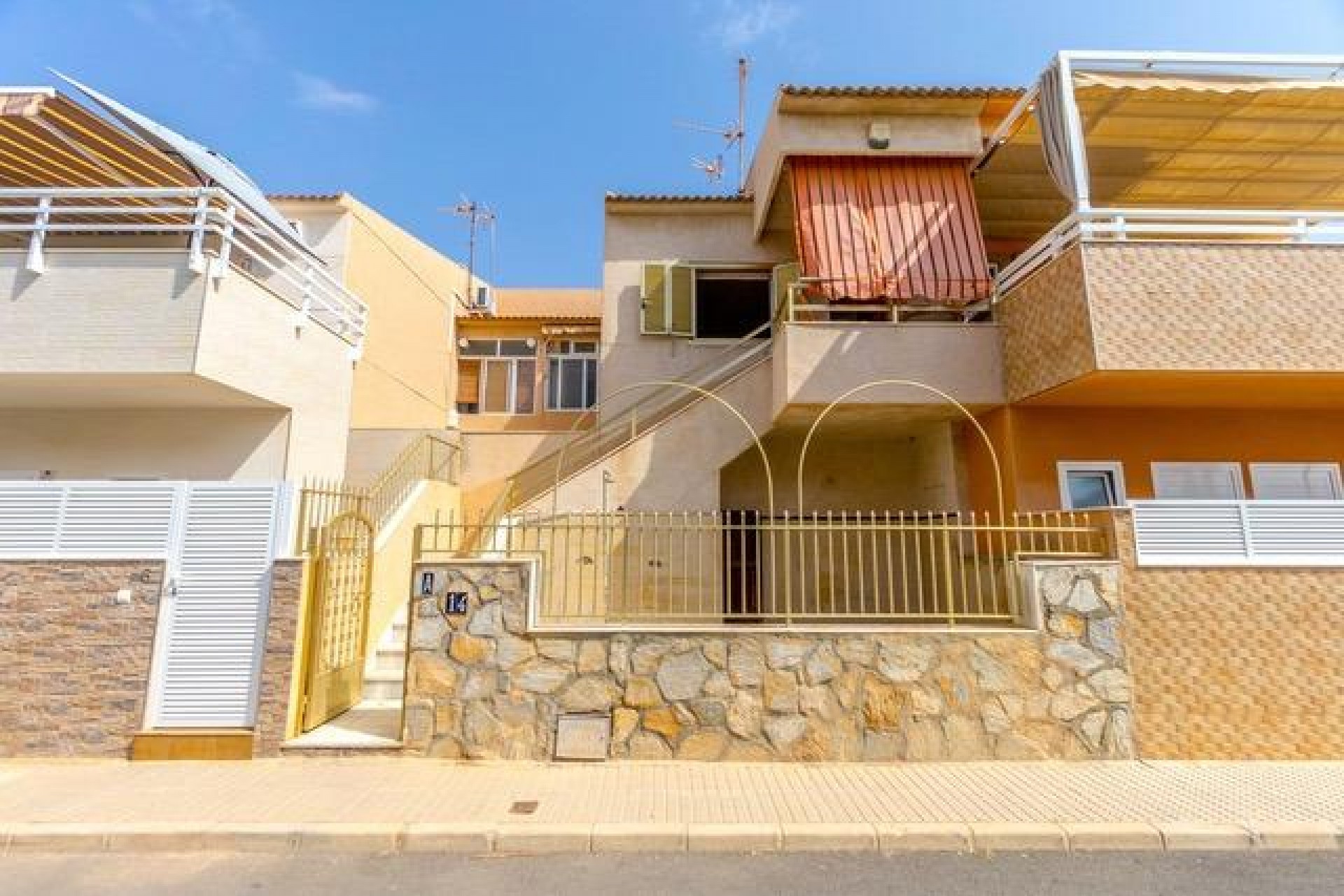 Resale - Bungalow -
San Pedro del Pinatar - El Mojon