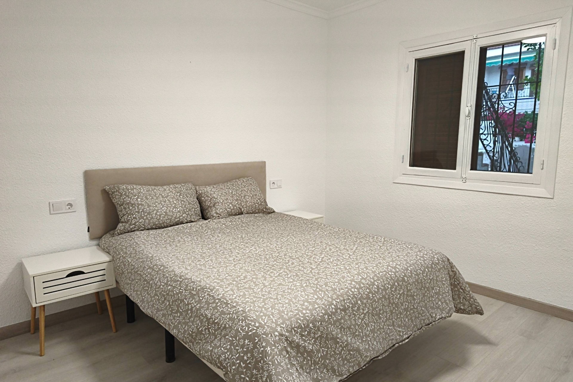 Resale - Bungalow -
San Pedro del Pinatar - Lo Pagan