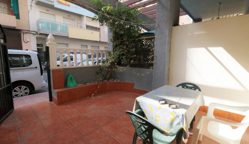 Resale - Bungalow -
Torrevieja - Acequion