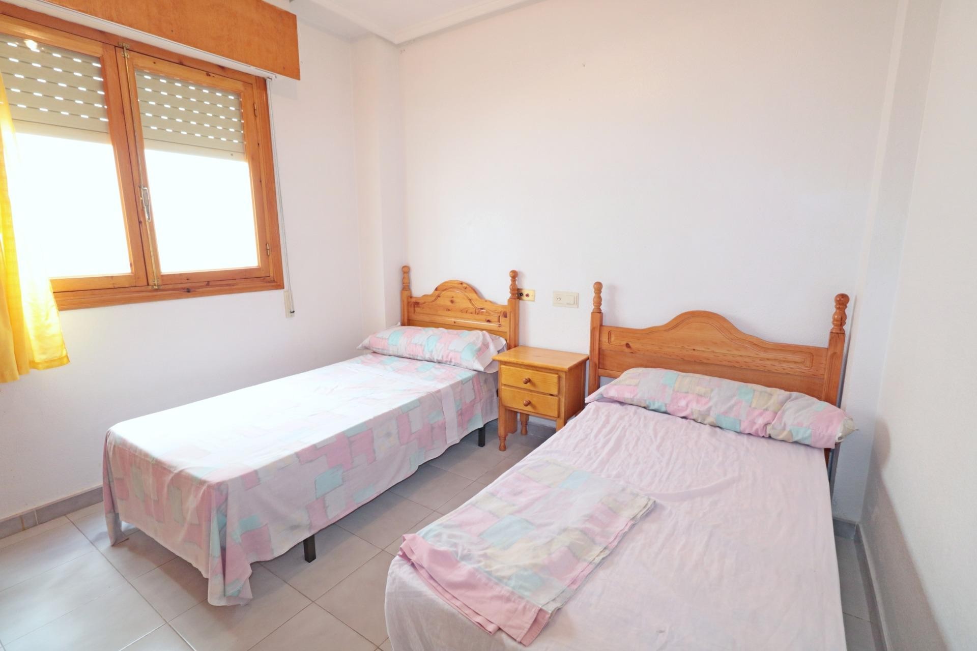 Resale - Bungalow -
Torrevieja - Acequion