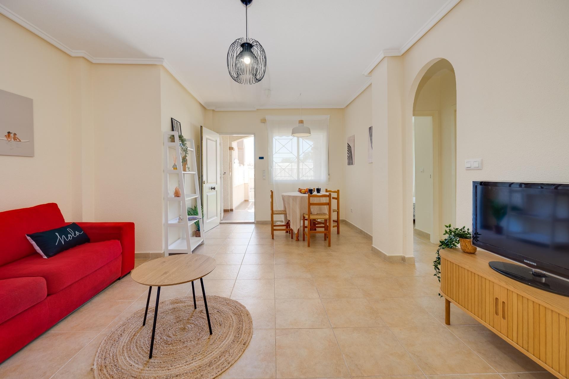 Resale - Bungalow -
Torrevieja - Aguas Nuevas 1