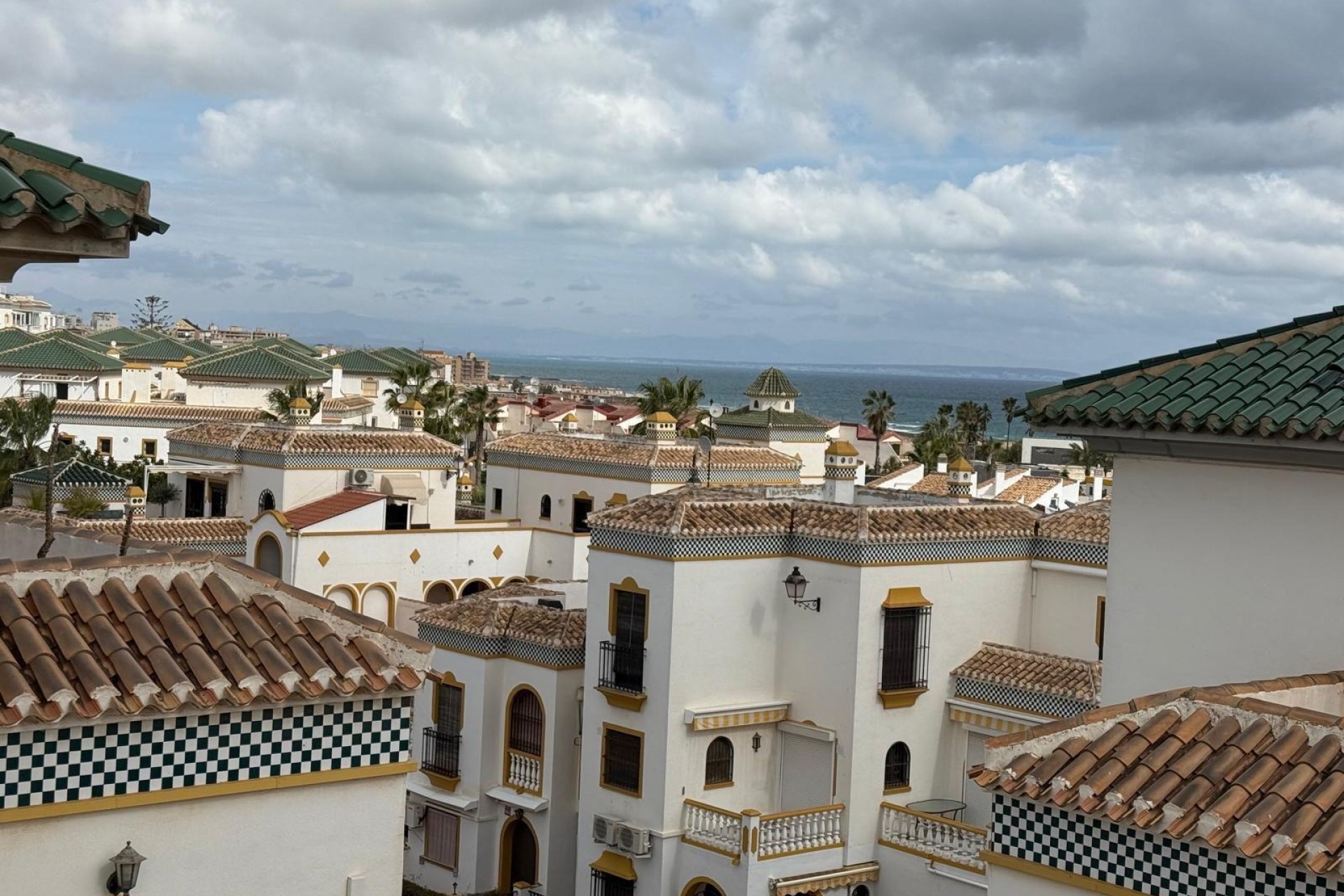 Resale - Bungalow -
Torrevieja - Cañada Del Molino